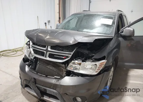 2014 Dodge Journey Sxt z USA, uszkodzony, nr VIN 3C4PDDBGXET271436
